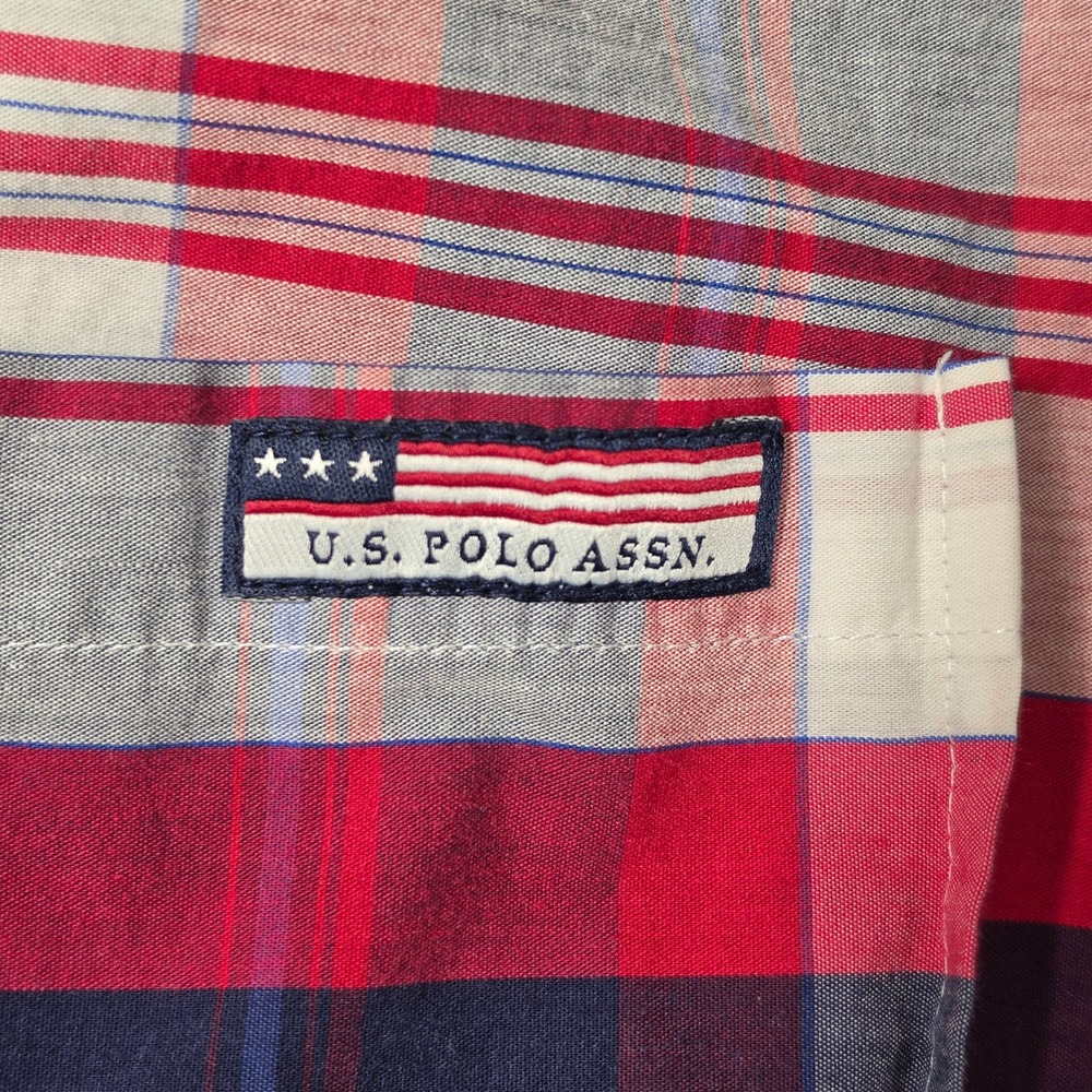 U.S. Polo Assn. Button Down Mens L Red Plaid Excellent Short Sleeve Stretch - Picture 8 of 12